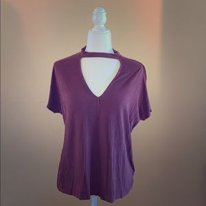 Just Fab Timing Keyhole Top